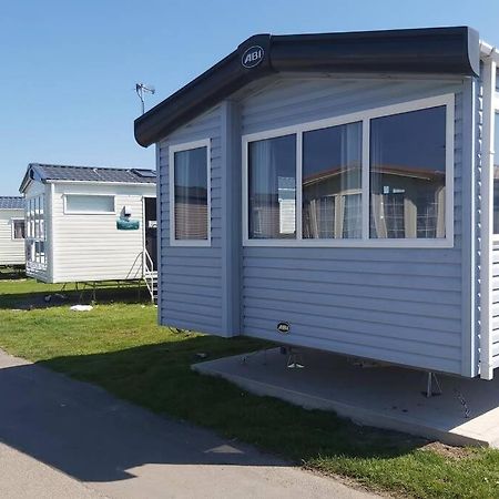 8 Berth Caravan At Parkdean Camber Sands Buitenkant foto